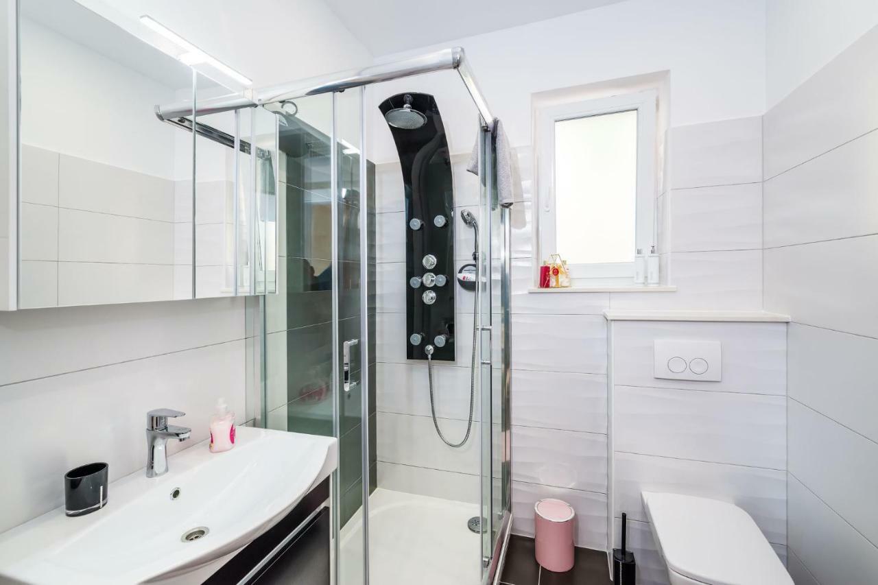 Apartment Newcity Novigrad  Kültér fotó