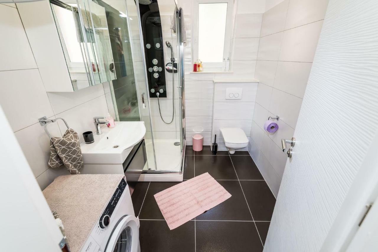 Apartment Newcity Novigrad  Kültér fotó